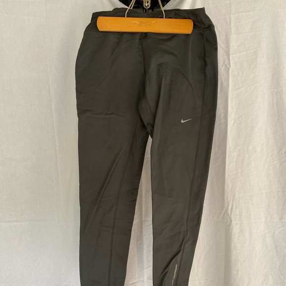 Nike Running Leggings - Picture 4 of 10